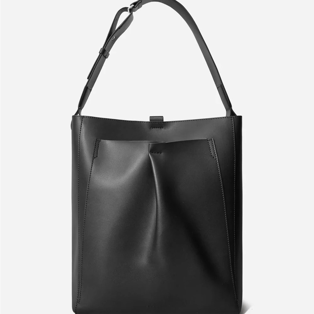 Ever lane The Studio Bag black leather shoulder bag